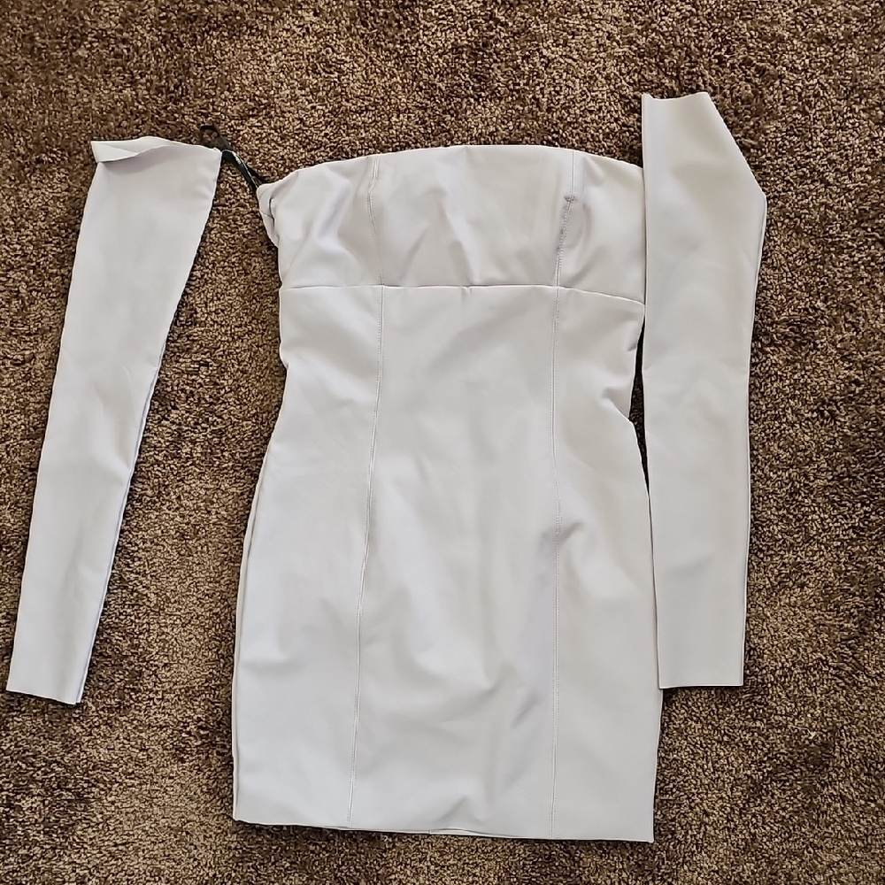 Elegant White Off-Shoulder Dress